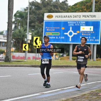 Runner Photo 3998960
