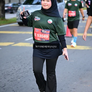 Runner Photo 3998965