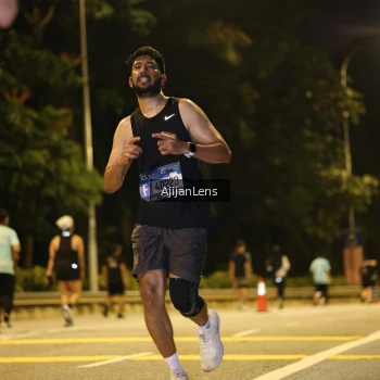 Runner Photo 3998975