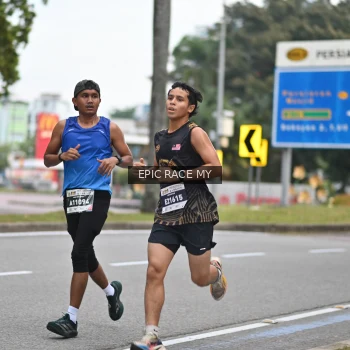 Runner Photo 3998976