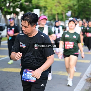 Runner Photo 3998996