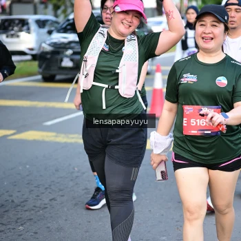Runner Photo 3999007