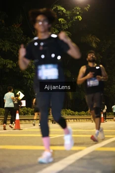 Runner Photo 3999010