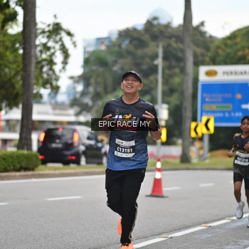 Runner Photo 3999020