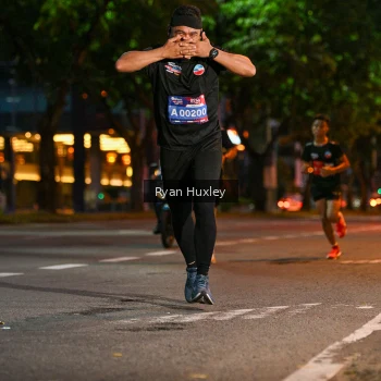 Runner Photo 3999028