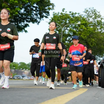 Runner Photo 3999046