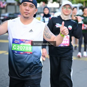 Runner Photo 3999051