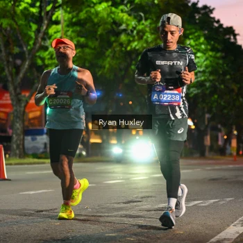 Runner Photo 3999053