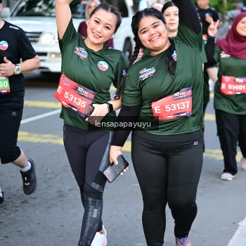 Runner Photo 3999067