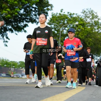 Runner Photo 3999074