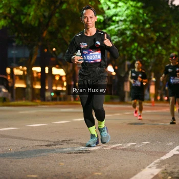 Runner Photo 3999086