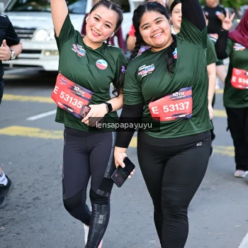 Runner Photo 3999087