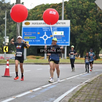 Runner Photo 3999097