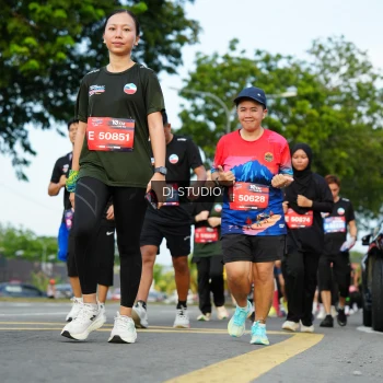 Runner Photo 3999102