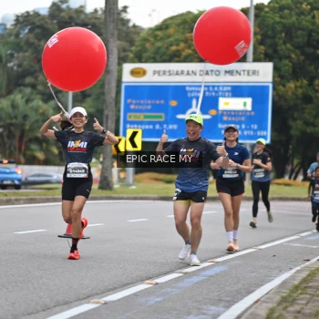 Runner Photo 3999103