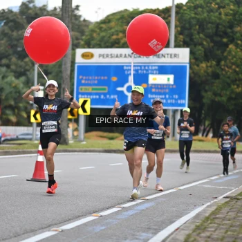 Runner Photo 3999107