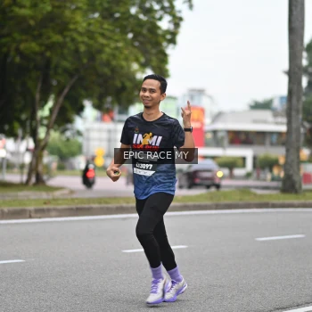 Runner Photo 3999109