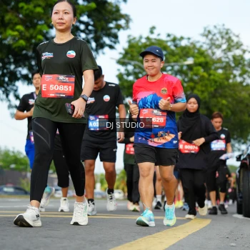 Runner Photo 3999122