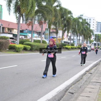 Runner Photo 3999123