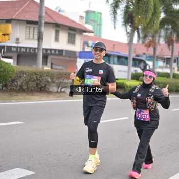 Runner Photo 3999131