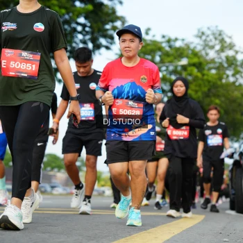 Runner Photo 3999146