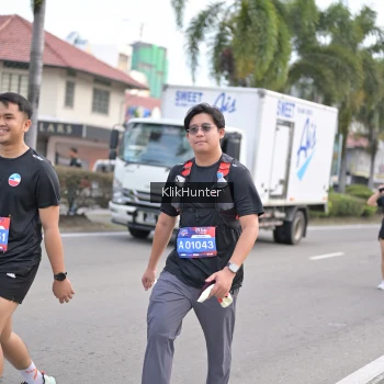 Runner Photo 3999149