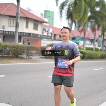 Runner Photo 3999153