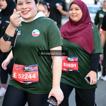 Runner Photo 3999155