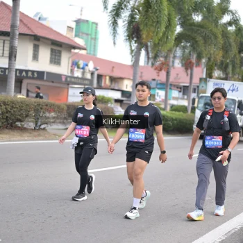 Runner Photo 3999165