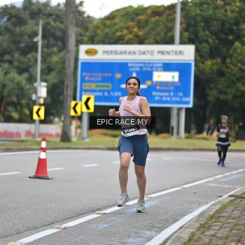 Runner Photo 3999168