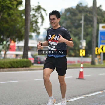 Runner Photo 3999172