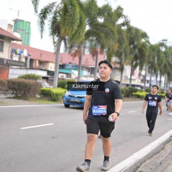 Runner Photo 3999181