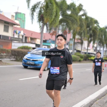 Runner Photo 3999182
