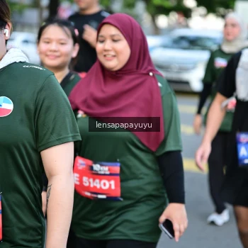 Runner Photo 3999195