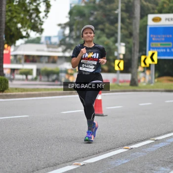 Runner Photo 3999213