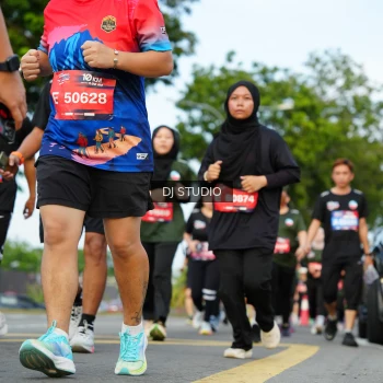 Runner Photo 3999217