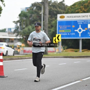 Runner Photo 3999225