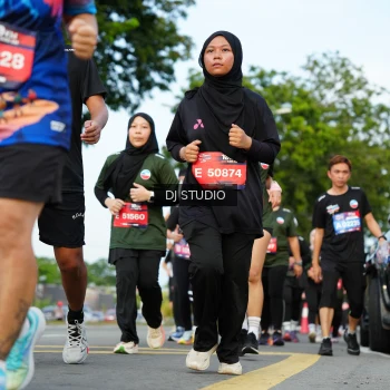 Runner Photo 3999230