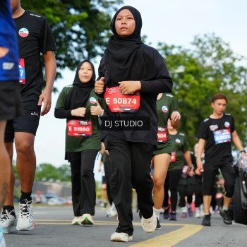 Runner Photo 3999236