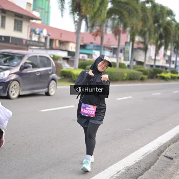 Runner Photo 3999267
