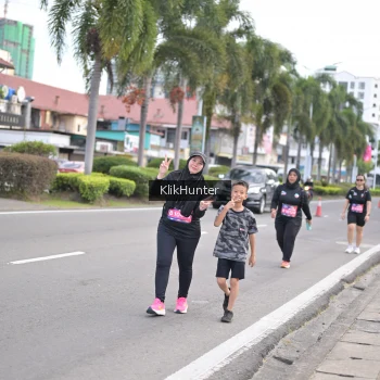 Runner Photo 3999272
