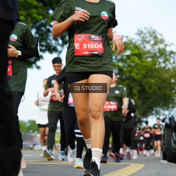 Runner Photo 3999285