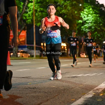 Runner Photo 3999288