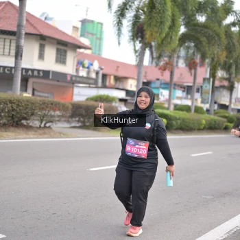 Runner Photo 3999299