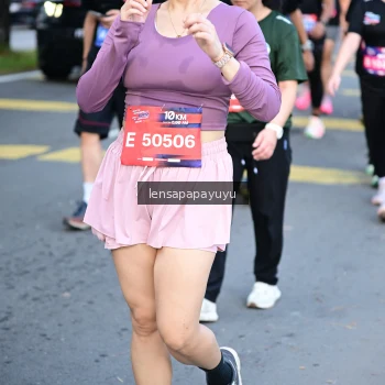 Runner Photo 3999321