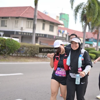 Runner Photo 3999342