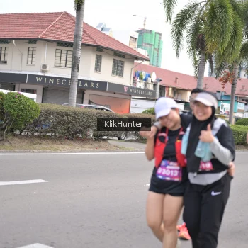 Runner Photo 3999374