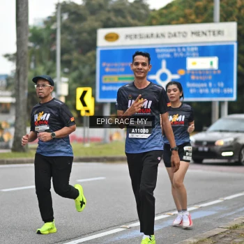 Runner Photo 3999378