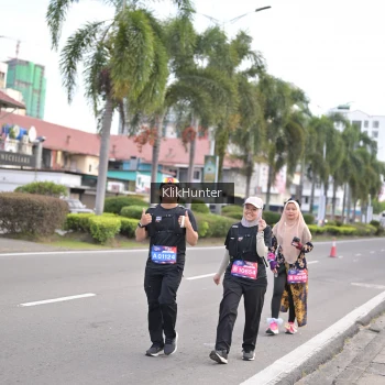 Runner Photo 3999387