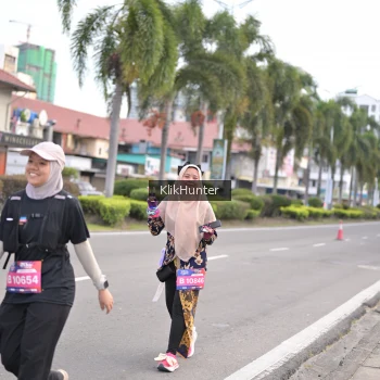Runner Photo 3999391